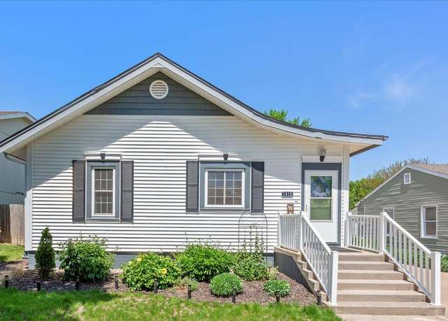 Property at 1912 Ave C, Council Bluffs, IA 51501, 2 beds, 1 bath
