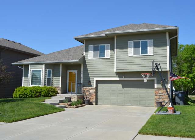 Property at 5416 Hardings Landing Rd, Council Bluffs, IA 51503, 3 beds, 3 baths
