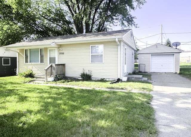 Property at 3722 4th Ave, Council Bluffs, IA 51501, 3 beds, 1 bath