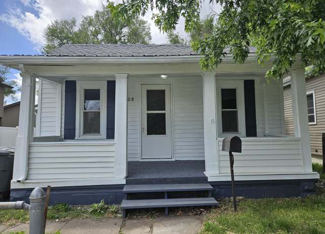 Property at 1808 S 11th St, Council Bluffs, IA 51501, 2 beds, 1 bath
