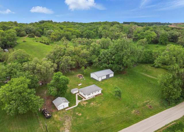 Property at 29714 190 St, Honey Creek, IA 51542, 3 beds, 1 bath