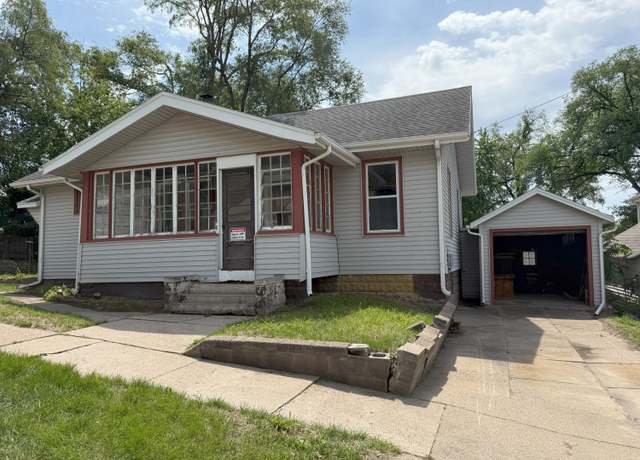 Property at 707 Wilson Ave, Council Bluffs, IA 51503, 2 beds, 1 bath