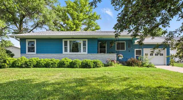 Photo of 301 E Walnut St, Red Oak, IA 51566