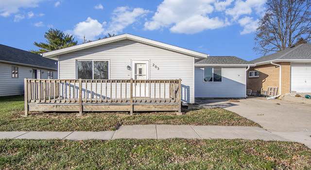 Photo of 203 N Clark St, Mondamin, IA 51557