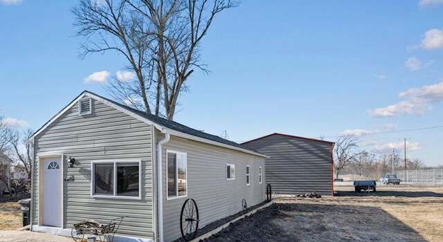 Photo of 421 Indian Ave, Hastings, IA 51540