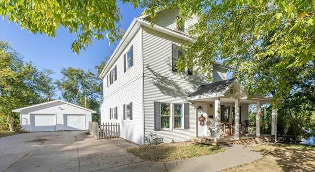 Photo of 202 4th St, Glenwood, IA 51534