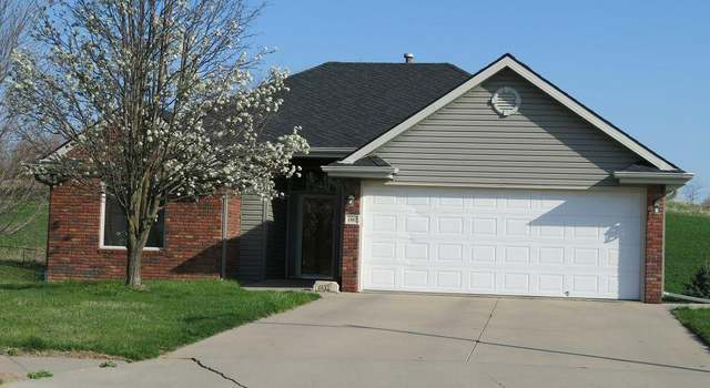 Photo of 1302 Aster Cir, Council Bluffs, IA 51503