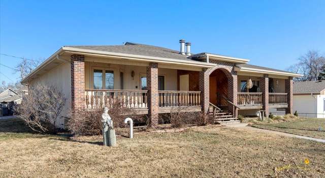 Photo of 3 E Navajo St, Council Bluffs, IA 51501