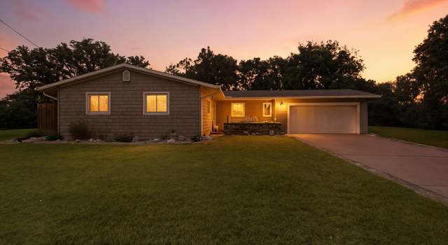 Photo of 30 Royal Rd, Council Bluffs, IA 51503