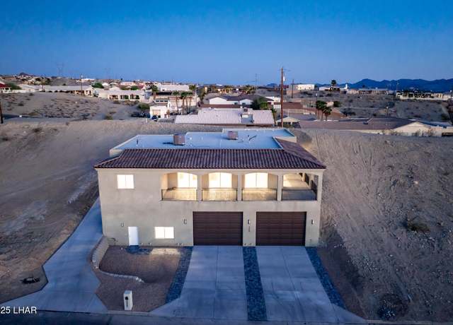 Property at 3000 Crater Dr, Lake Havasu City, AZ 86404, 4 beds, 3.5 baths