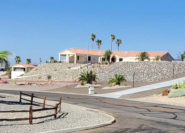 Property at 1951 Biscayne Ln, Lake Havasu City, AZ 86403, 3 beds, 2 baths