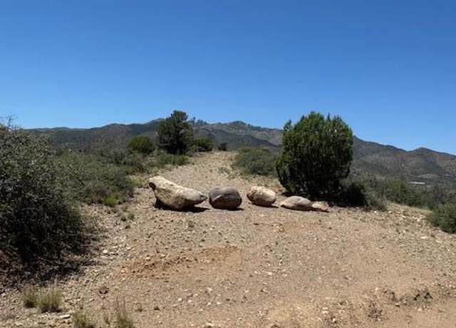 Property at 8648 E Palomino Dr, Kingman, AZ 86401