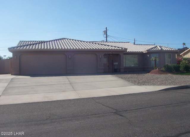 Property at 3575 Bluecrest Dr, Lake Havasu City, AZ 86406, 3 beds, 2.5 baths