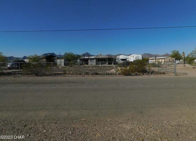 Property at 52442 Quail Dr, Quartzsite, AZ 85346, 2 beds, 2 baths
