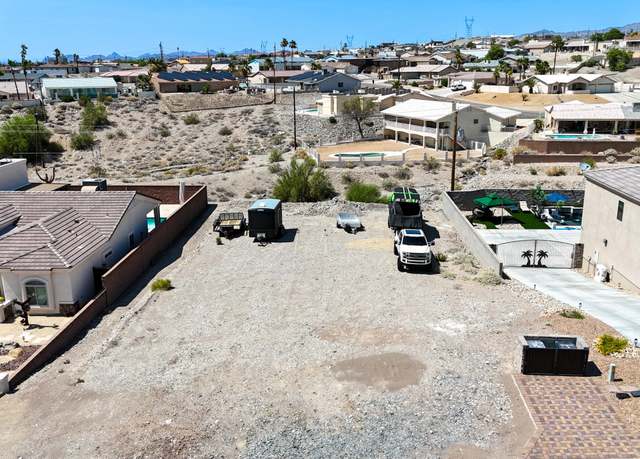Property at 3135 Gatewood Dr, Lake Havasu City, AZ 86404
