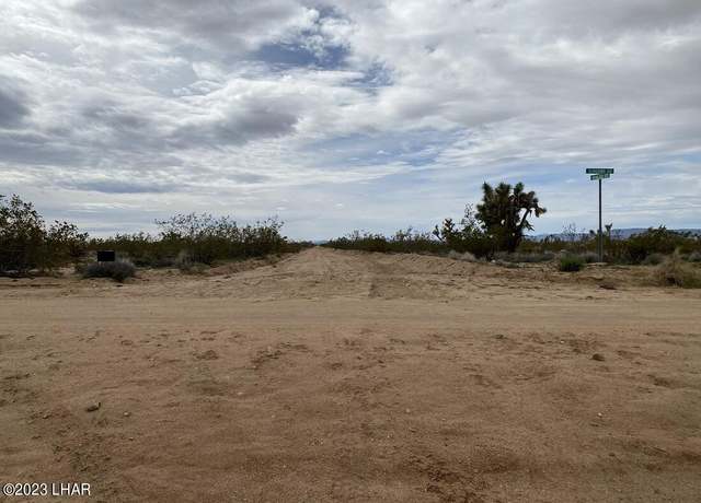 Property at 2593 S Deadeye Rd, Yucca, AZ 86438