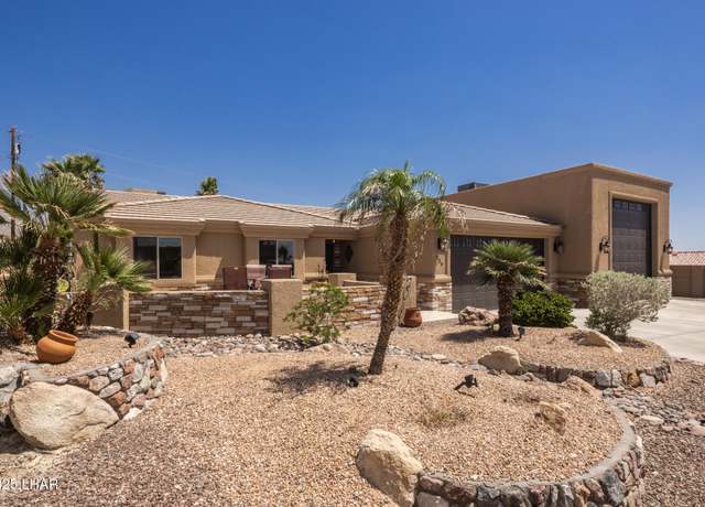 Property at 220 Buckboard Pl, Lake Havasu City, AZ 86404, 3 beds, 3 baths