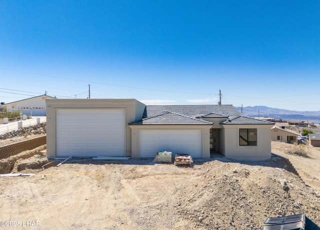 Property at 3694 Tehachapi Dr, Lake Havasu City, AZ 86404, 3 beds, 2.5 baths