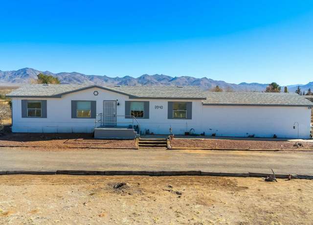 Property at 3940 N Santa Maria Rd, Golden Valley, AZ 86413, 3 beds, 2 baths