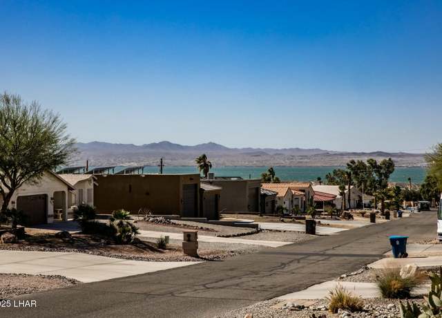 Property at 1880 Glorietta Dr, Lake Havasu City, AZ 86404, 3 beds, 2 baths