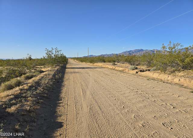 Property at 3387 S Custer Rd, Yucca, AZ 86438