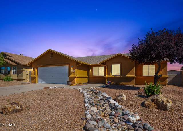 Property at 3311 E Boquillas Dr, Kingman, AZ 86409, 3 beds, 2 baths