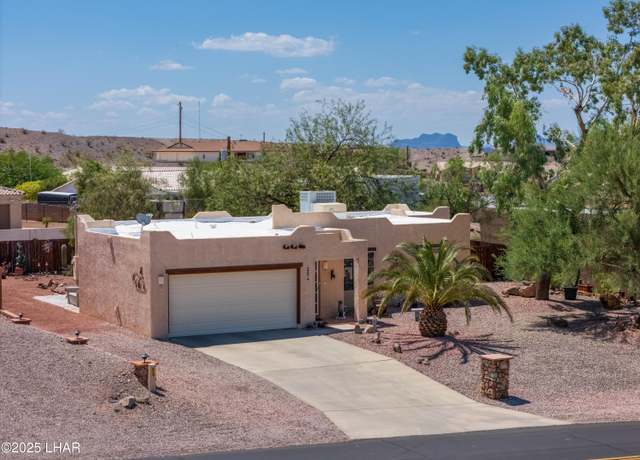 Property at 4274 Highlander Ave, Lake Havasu City, AZ 86406, 2 beds, 2 baths