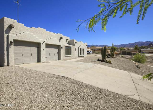 Property at 3559 Tarpon Dr, Lake Havasu City, AZ 86406, 4 beds, 3 baths