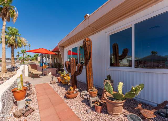 Property at 1562 Sea Swallow Dr, Lake Havasu City, AZ 86403, 3 beds, 2 baths