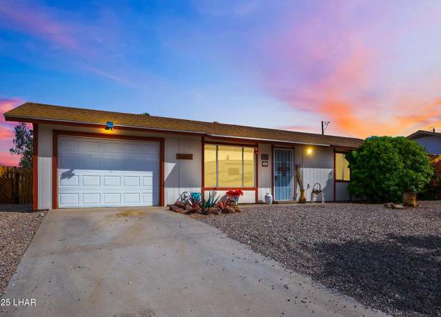 Property at 829 Manor Dr, Lake Havasu City, AZ 86403, 3 beds, 2 baths