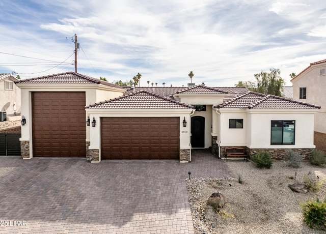 Property at 2810 Edgewood Dr, Lake Havasu City, AZ 86406, 3 beds, 2 baths