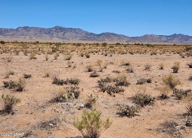 Property at 5632 N Ross Dr, Kingman, AZ 86401