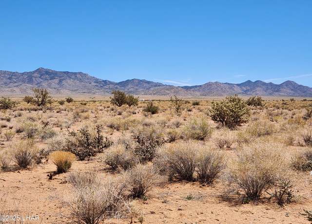 Property at 5902 N Ross Dr, Kingman, AZ 86401