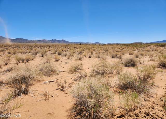 Property at 5966 N Webb Dr, Kingman, AZ 86401