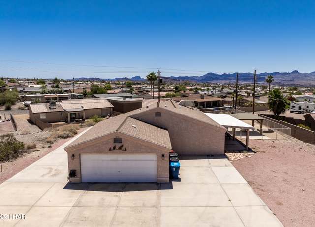 Property at 3050 Whirlwind Ln, Lake Havasu City, AZ 86403, 3 beds, 3 baths