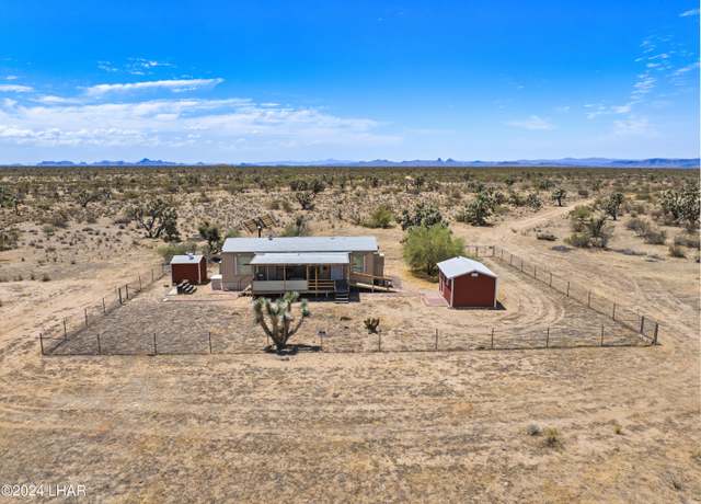 Property at 6705 E Red Barrel Rd, Yucca, AZ 86438, 1 bed, 1 bath
