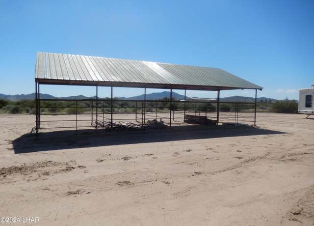 Property at 67992 65 1/2 St St, Salome, AZ 85348