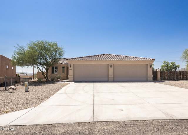 Property at 3285 Tolteca Dr, Lake Havasu City, AZ 86406, 3 beds, 2 baths