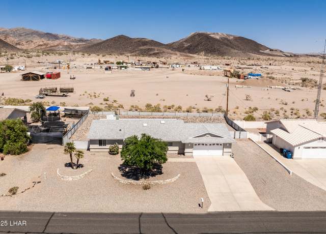Property at 4080 Albacore Dr, Lake Havasu City, AZ 86406, 3 beds, 3 baths