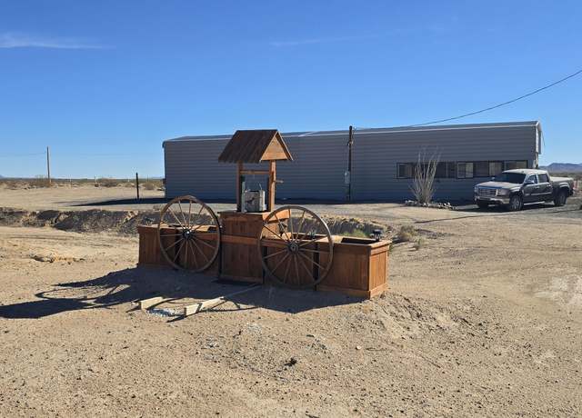 Property at 5540 W Ron Ln, Yucca, AZ 86438
