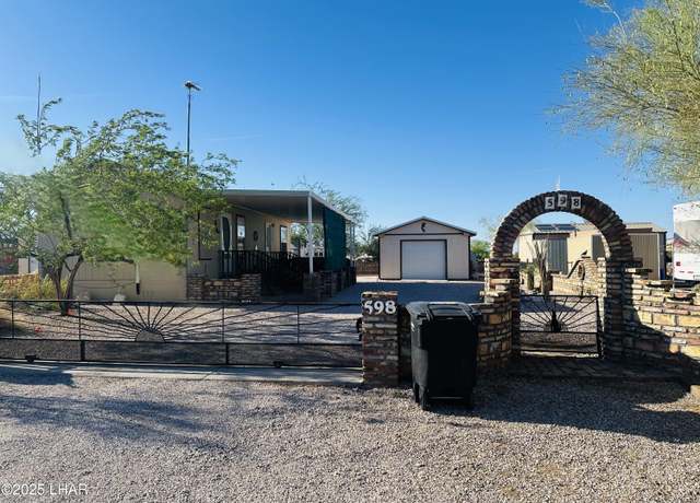 Property at 598 W Cowell St, Quartzsite, AZ 85346, 1 bed, 2 baths