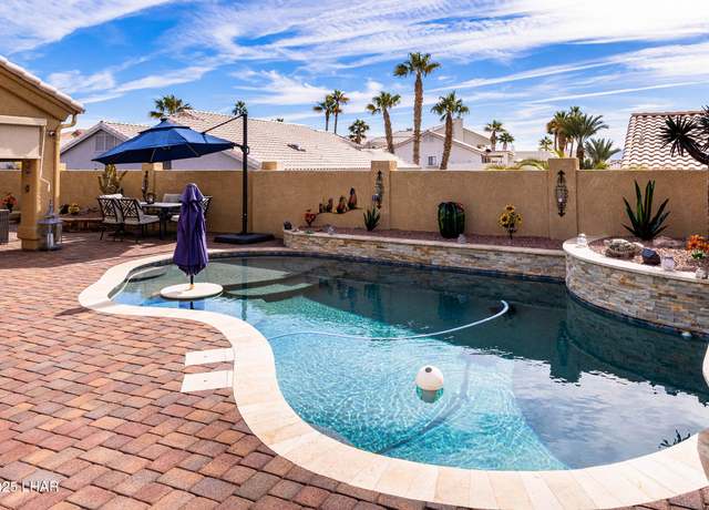 Property at 2372 Dawn Dr, Lake Havasu City, AZ 86404, 3 beds, 2 baths