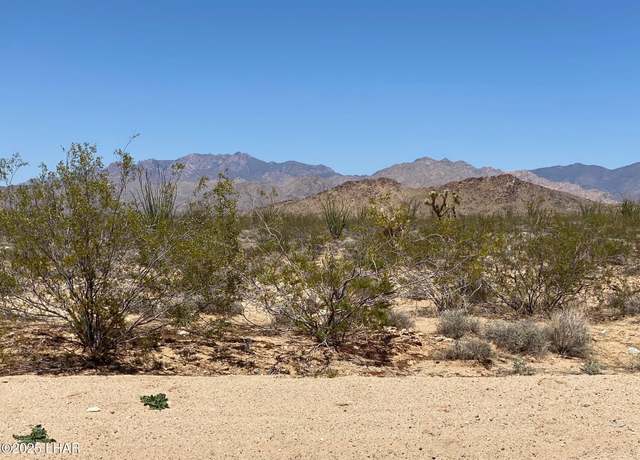 Property at 812 Stagecoach Trl, Yucca, AZ 86438