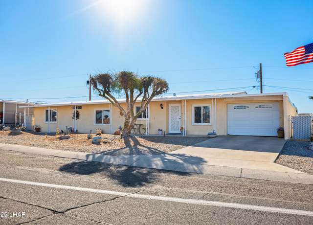 Property at 3031 Lake Dr, Lake Havasu City, AZ 86404, 3 beds, 2 baths