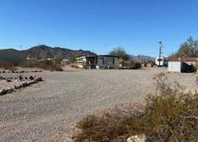 Property at 70 N Emelia Ave, Quartzsite, AZ 85346, 2 beds, 2 baths