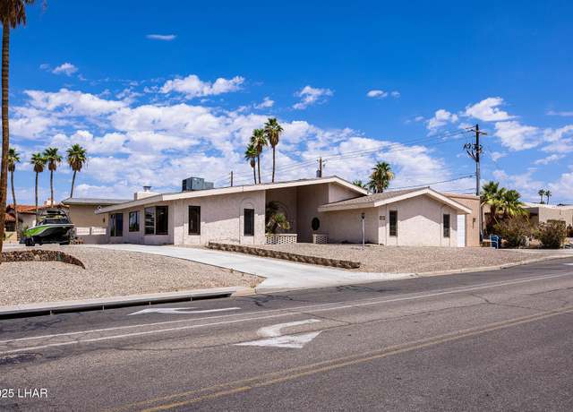 Property at 2475 Saratoga Ave, Lake Havasu City, AZ 86406, 4 beds, 3 baths