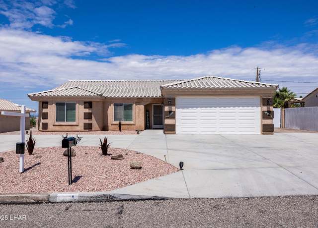 Property at 3085 Newport Dr, Lake Havasu City, AZ 86406, 3 beds, 2 baths