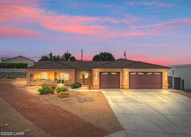 Property at 2700 Huntington Dr, Lake Havasu City, AZ 86404, 3 beds, 3 baths