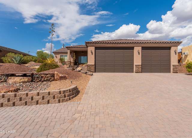 Property at 2621 San Juan Dr, Lake Havasu City, AZ 86403, 3 beds, 2.5 baths