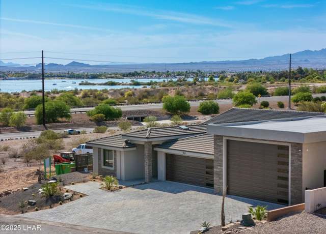 Property at 1801 Chip Dr, Lake Havasu City, AZ 86406, 4 beds, 3.5 baths